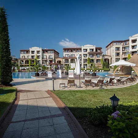 דירה T-Apartment In Green Life Resort סוזופול